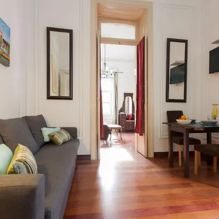 1 Bedroom Located In The Heart Of Appartement
