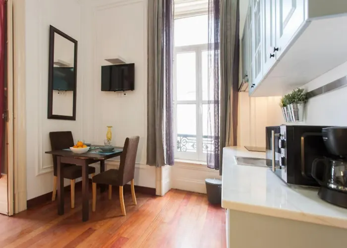 1 Bedroom Located In The Heart Of * Lisboa